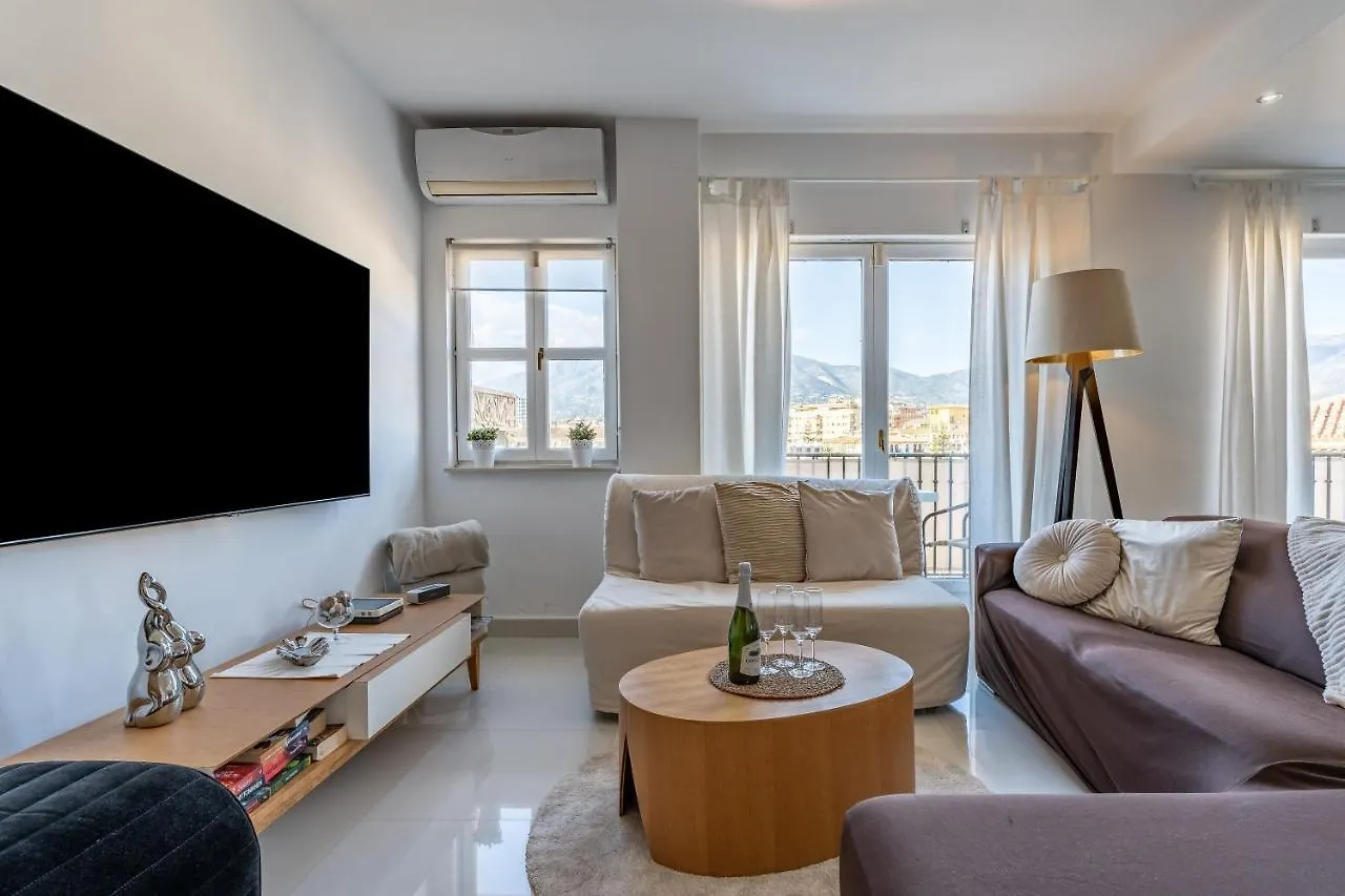 Holiday Apartment Tres Coronas Fuengirola 0*,