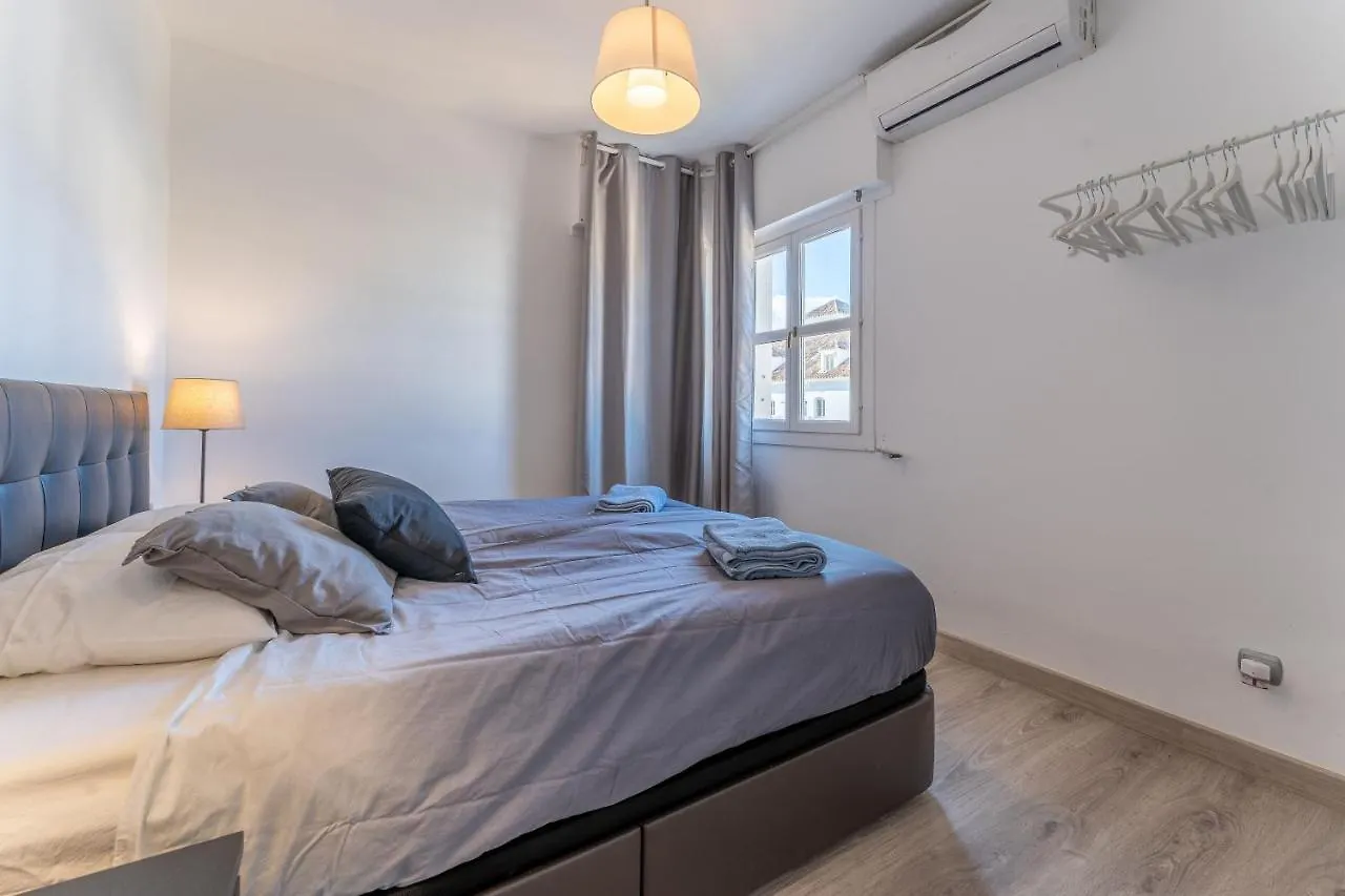 Holiday Apartment Tres Coronas Fuengirola 0*,  Spain